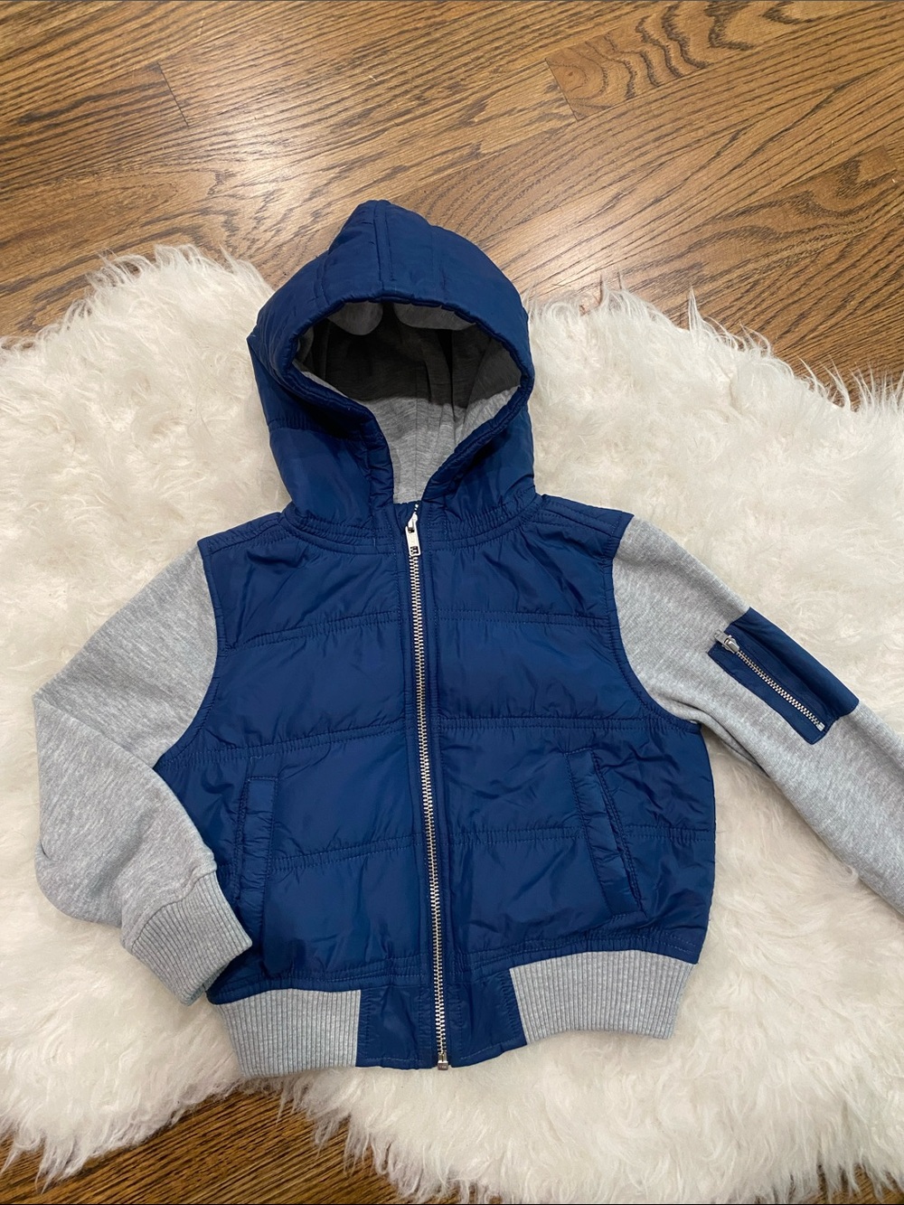 Tucker + Tate Navy Blue Hooded Puffer Jacket with Gray Sleeves